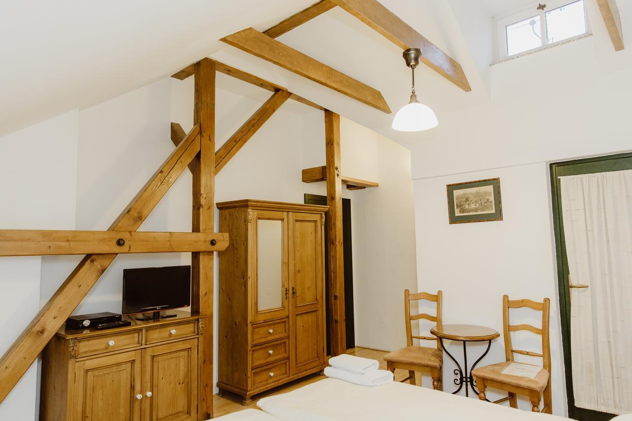 Rezidence Zvon Hotel Znojmo Ngoại thất bức ảnh